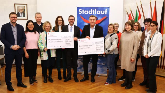 44.000 Euro für Frauenhäuser nach Hanauer Stadtlauf 44.000 Euro für Frauenhäuser nach Hanauer Stadtlauf