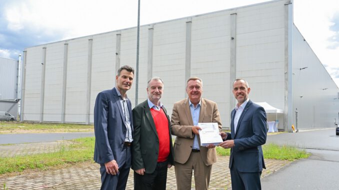 ALD baut am Standort Hanau aus und plant weiteres Gebäude für Forschung und Produktion ALD baut am Standort Hanau aus und plant weiteres Gebäude für Forschung und Produktion