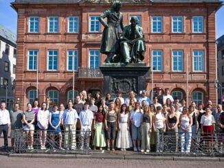 Doppelabschluss in dreieinhalb Jahren: BGBA Hanau begrüßt 46 neue Studierende
