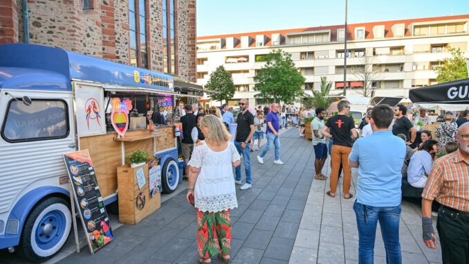 Hanau eröffnet Open Air Saison mit Feierabendmarkt und 13. Schmuckmarkt Glanzstücke