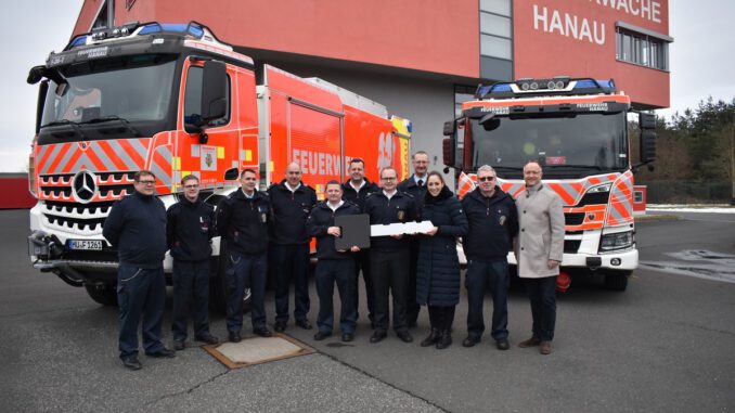 Hanau modernisiert Feuerwehrfuhrpark mit zwei Hilfeleistungslöschfahrzeugen und einem Großtanklöschfahrzeug