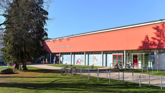 Hanau passt Öffnungszeiten an: Bäder wechseln an Feiertagen, Kulturforum nur am Samstag geöffnet Hanau passt Öffnungszeiten an: Bäder wechseln an Feiertagen, Kulturforum nur am Samstag geöffnet