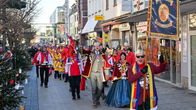 Hanau startet Faschingswoche mit Designer Secondhandmarkt, DJ Programm und Retro Arcade