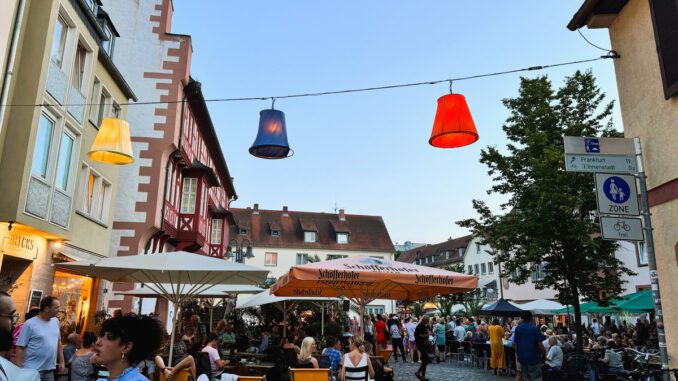 Hanau startet mit Festspielen, Stadtführungen und Kulinarik in die erste Juliwoche