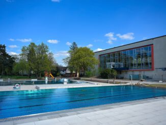 Heinrich Fischer Freibad in Hanau nach Modernisierung wieder geöffnet