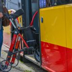 Praktische Schulung für Rollatornutzer im Bus: Hanau lädt zu Übungsterminen ein
