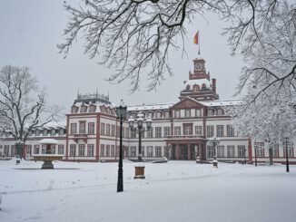 Starker Schneefall stört Alltag in Hanau: Müllabfuhr ausgesetzt, Schulen bleiben geschlossen