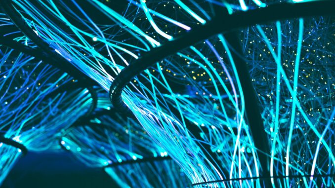 Telekom kündigt eigenfinanziellen Glasfaserausbau in Wachenbuchen mit Baubeginn 2028 an